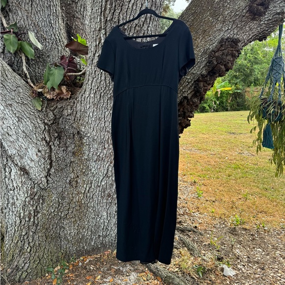 Vintage Jeffrey&Dara Evenings by Tom Barra -Elegant Classic Maxi Gown.Size 12 - Picture 1 of 13